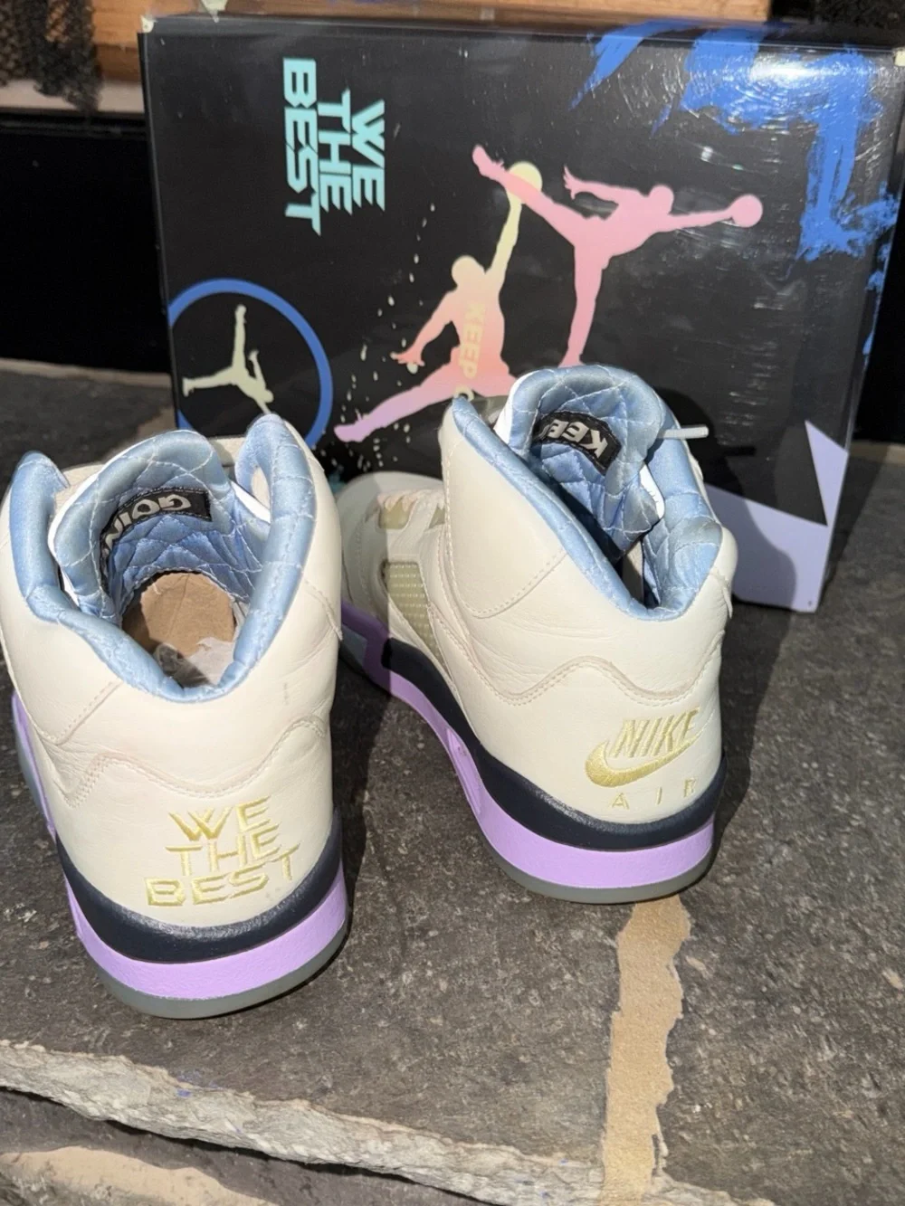 Jordan Low-Top Sneakers in Cream and Light Blue